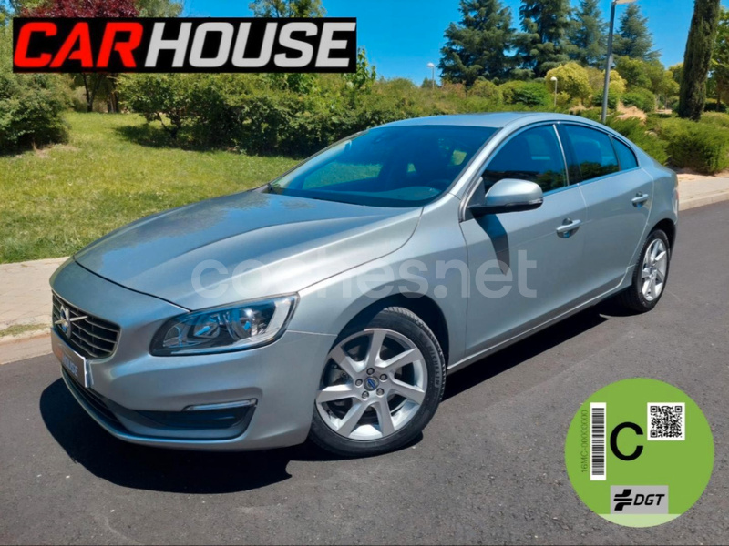 VOLVO S60 2.0 D4 Momentum Auto