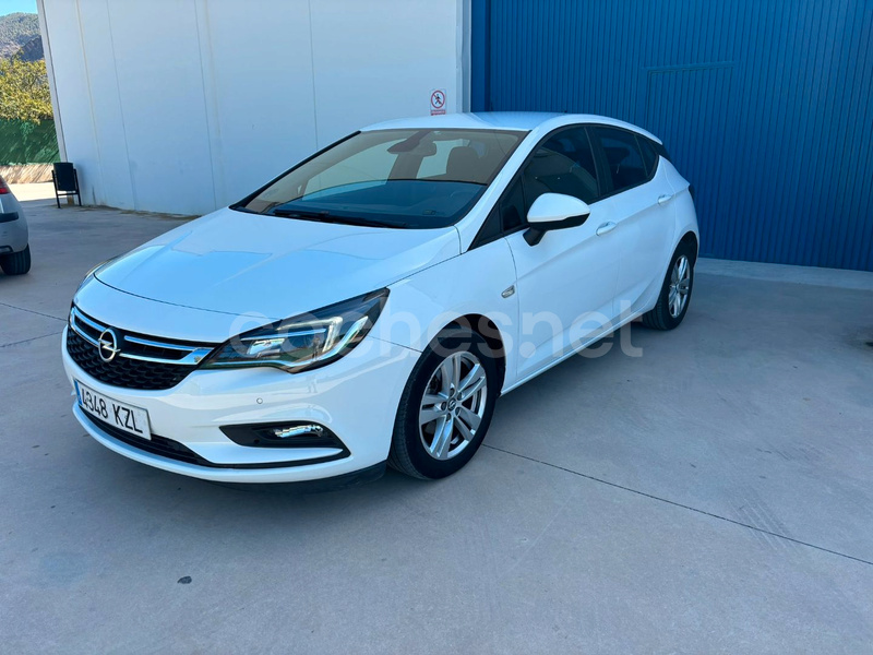 OPEL Astra 1.6 CDTi SS Selective