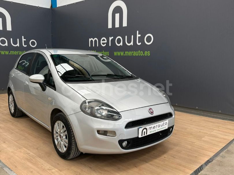 FIAT Punto 1.4 8v Easy 77 CV Gasolina SS