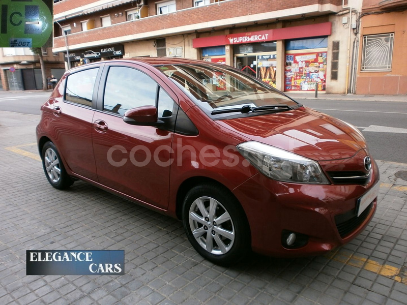 TOYOTA Yaris 100 ACTIVE