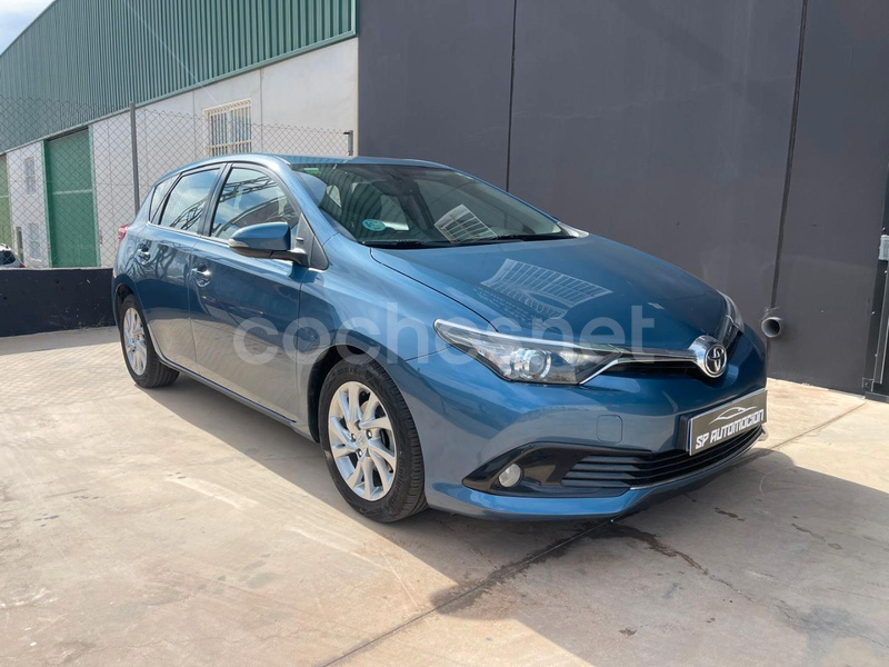 TOYOTA Auris 1.6 115D Active Business Plus 5p.