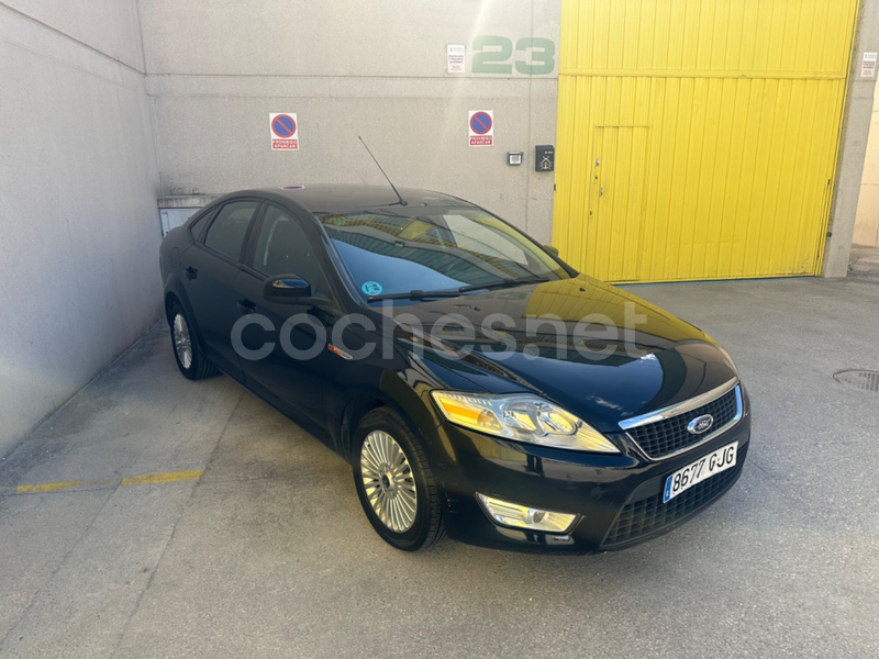 FORD Mondeo 2.0 FFV Titanium 5p.