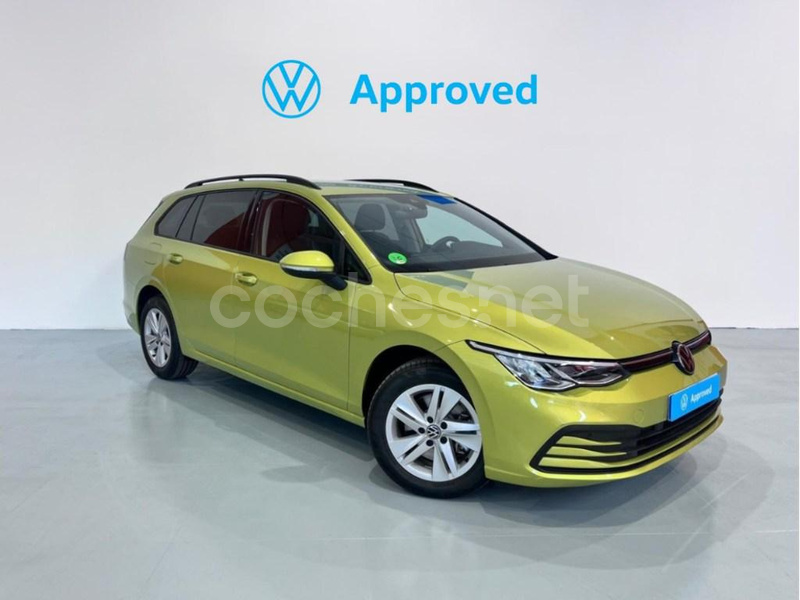 VOLKSWAGEN Golf Life 2.0 TDI DSG Variant