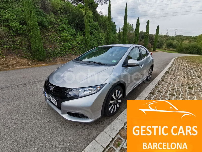 HONDA Civic 1.6 iDTEC Executive Navi PACK2