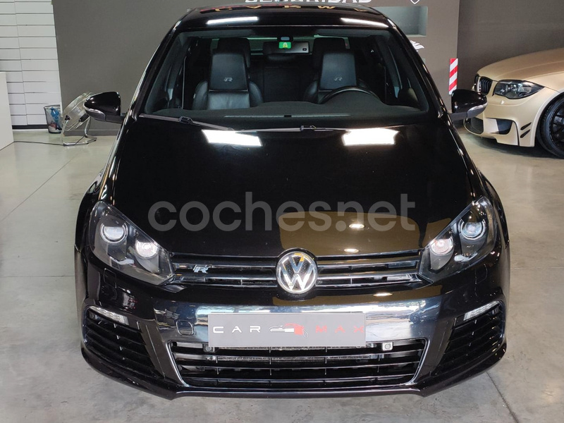 VOLKSWAGEN Golf 2.0 TSI DSG 4Motion R