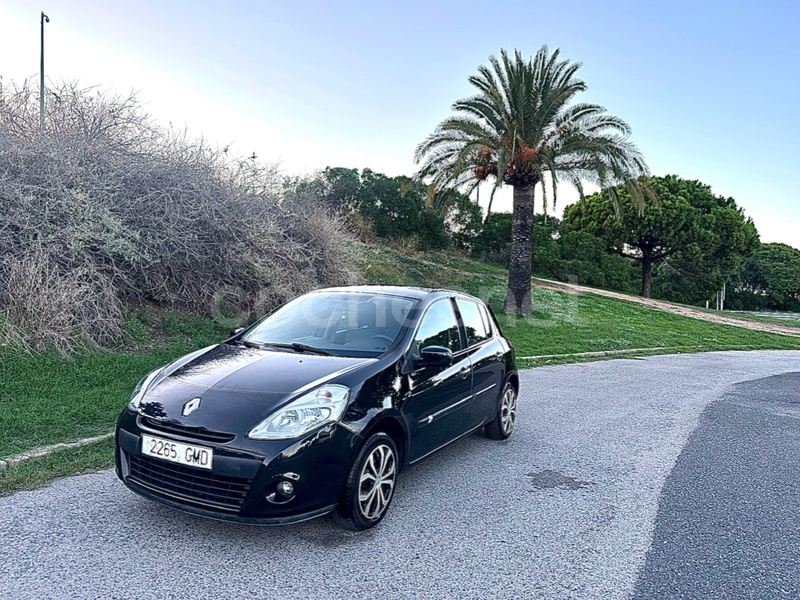 RENAULT Clio 20 Aniversario 1.2 16v eco2