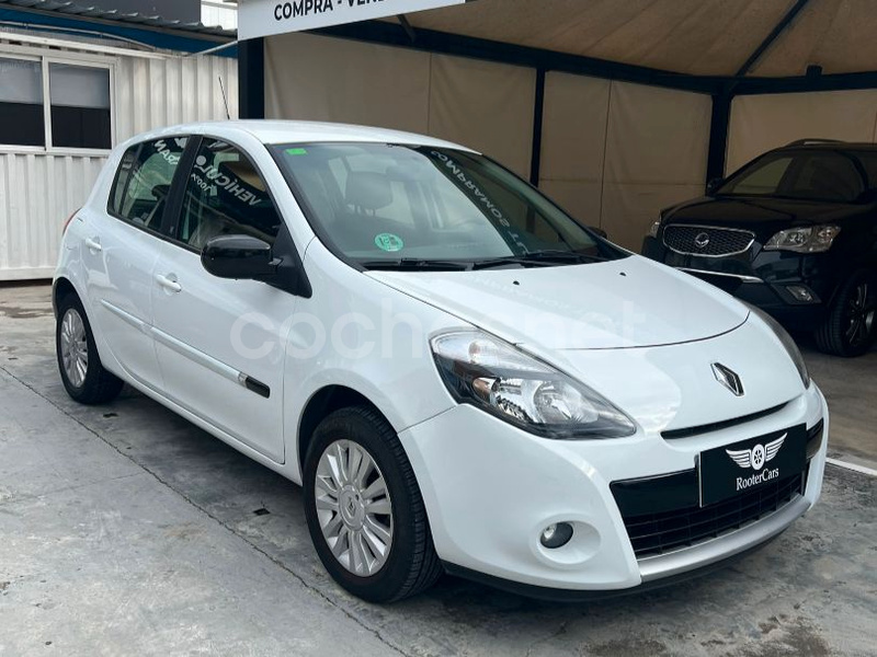 RENAULT Clio 20 Aniversario TCE100 eco2