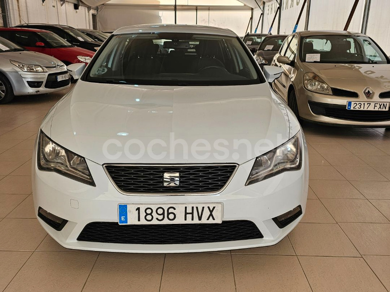 SEAT León 1.6 TDI 105cv StSp Reference 5p.