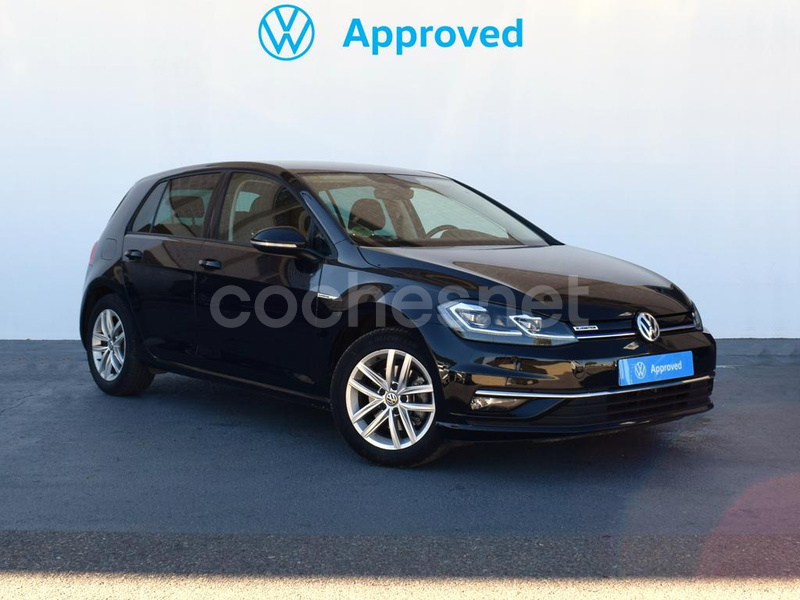 VOLKSWAGEN Golf Advance 1.5 TSI EVO