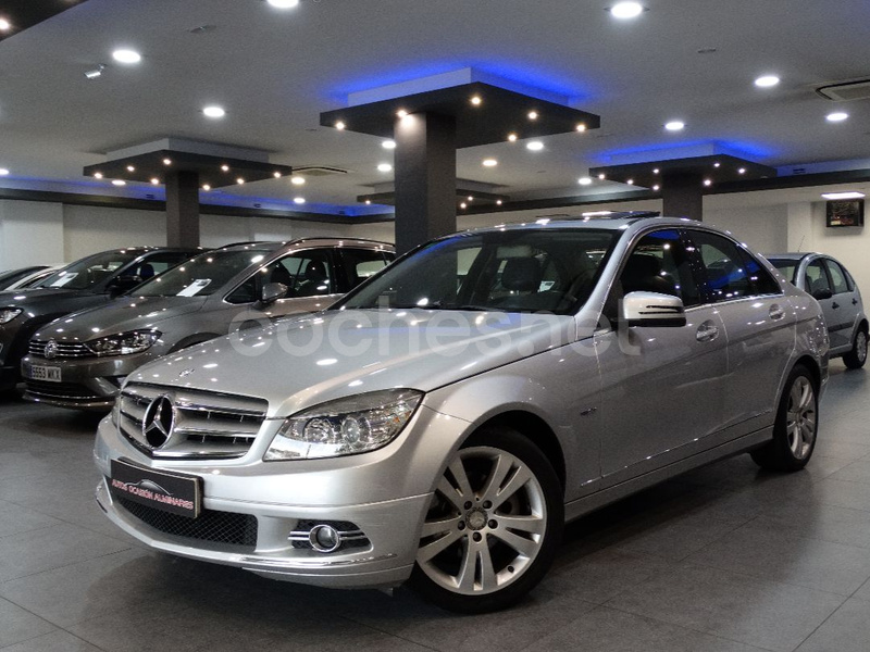 MERCEDES-BENZ Clase C C 200 CDI Blue Efficiency Avantgarde 4p.