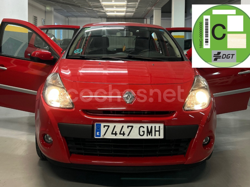 RENAULT Clio Emotion TCE100 eco2 5p.