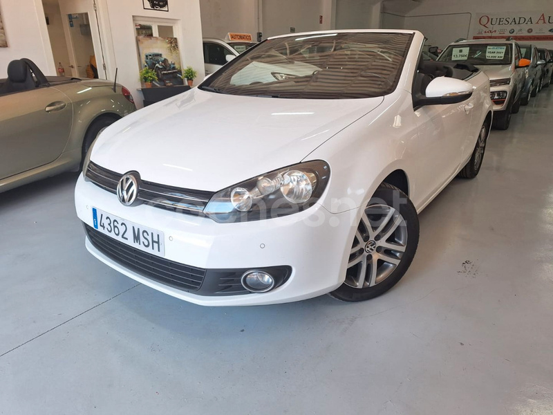 VOLKSWAGEN Golf Cabrio 1.6 TDI 105cv Bluemotion Tech 2p.