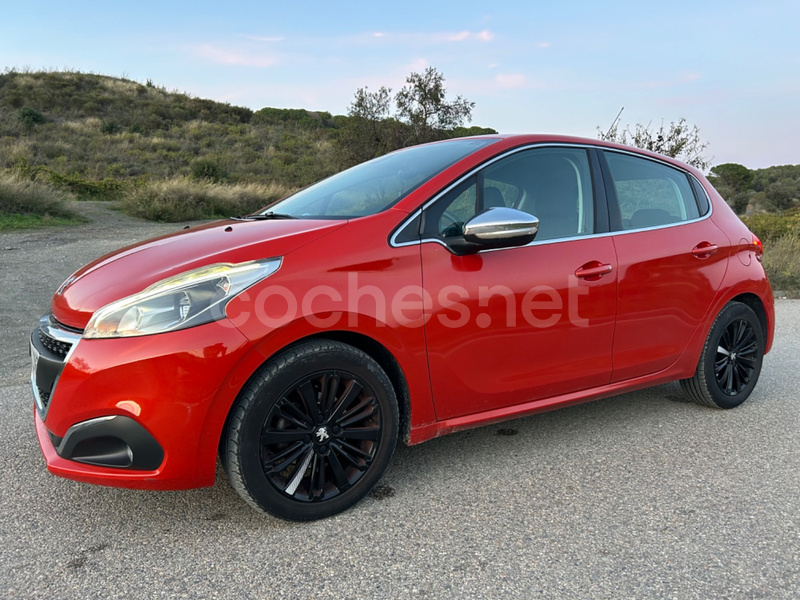 PEUGEOT 208 5P ACTIVE 1.2L PureTech 110 5p.