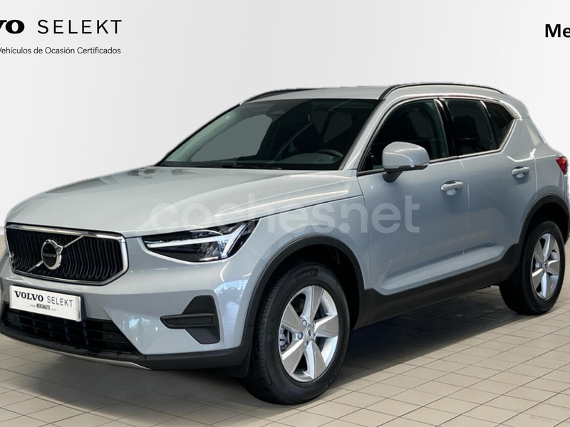 VOLVO XC40 2.0 B3 G Essential Auto