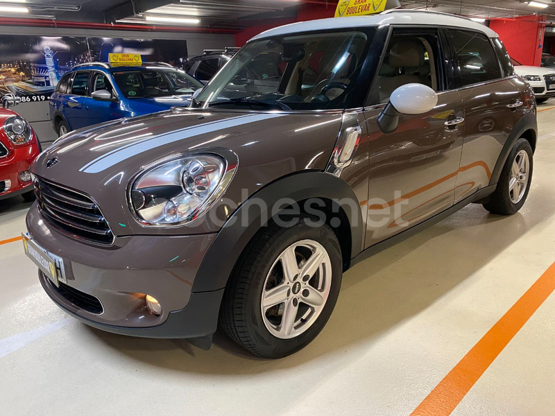 MINI Countryman 1.6 Cooper Auto 5p.