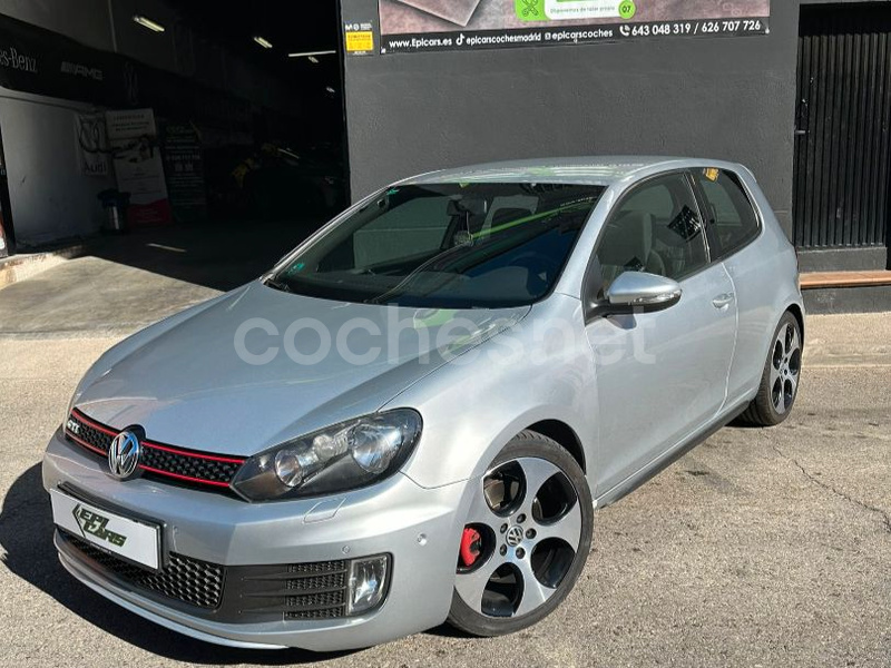 VOLKSWAGEN Golf 2.0 TSI 210cv GTI 3p.