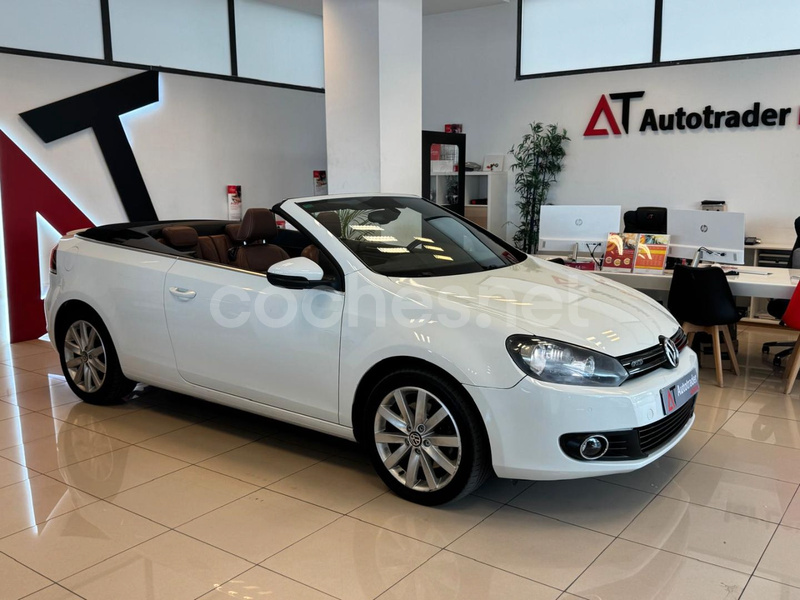 VOLKSWAGEN Golf Cabrio 2.0 TDI 140cv DSG BlueMotion Tech 2p.