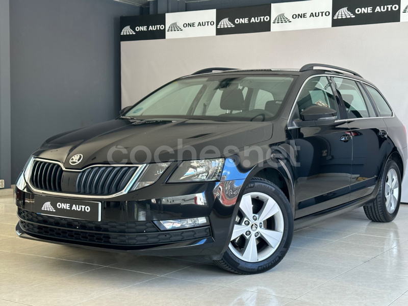 SKODA Octavia Combi 1.6 TDI CR Ambition