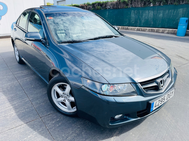 HONDA Accord 2.4 Executive Piel Nav Auto 4p.