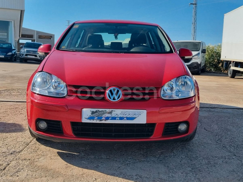 VOLKSWAGEN Golf 1.9 TDI DSG Highline