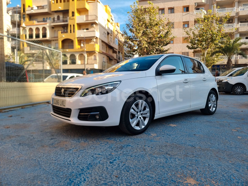 PEUGEOT 308 Active Pack BlueHDi 130 SS EAT8