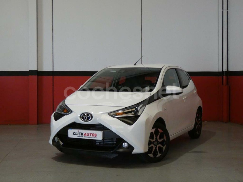 TOYOTA Aygo 1.0 70 xplay