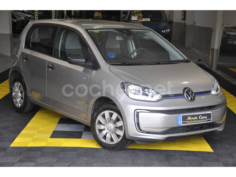 VOLKSWAGEN e-up! Style