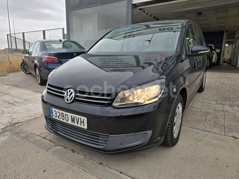 VOLKSWAGEN Touran 1.6 TDI Advance