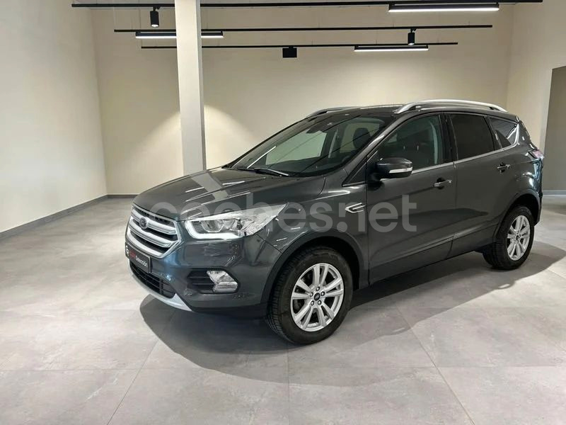 FORD Kuga 1.5 EcoBoost 4x2 Titanium