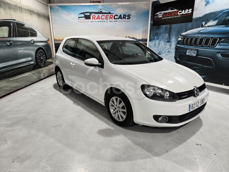 VOLKSWAGEN Golf 1.6 TDI 105 Advance BlueMotion Tech