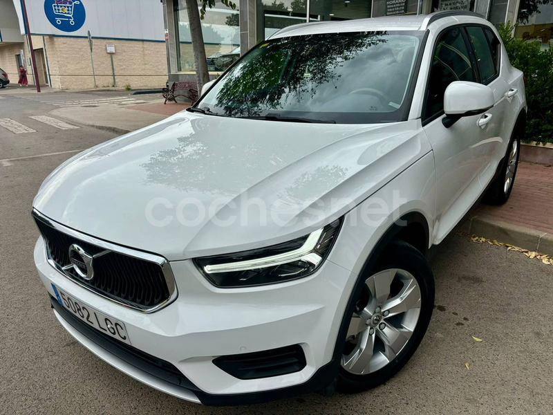 VOLVO XC40 2.0 D3 Business Plus Auto