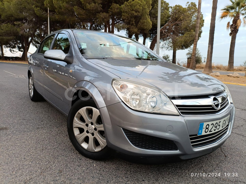 OPEL Astra 1.7 CDTi Cosmo