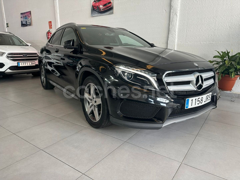 MERCEDES-BENZ Clase GLA GLA 200 d AMG Line