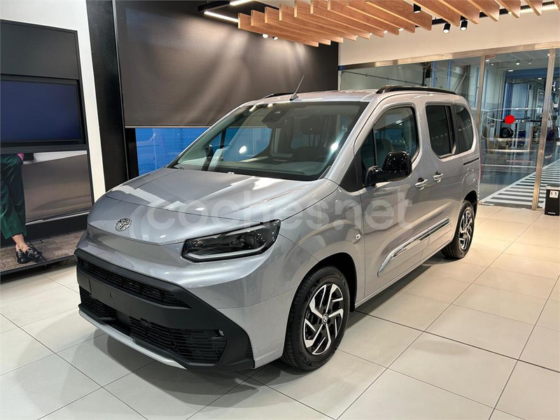 TOYOTA Proace City Verso 1.5D Family Active L1