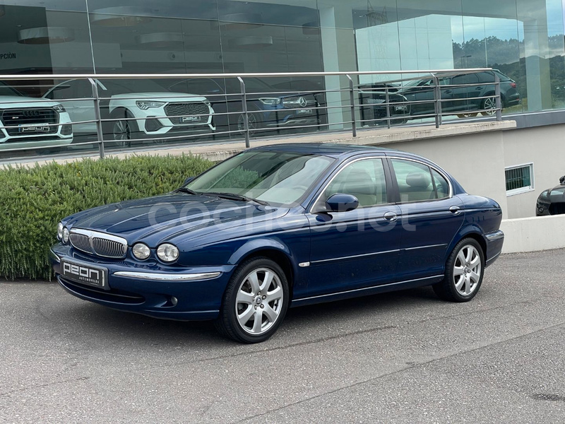 JAGUAR X-Type 2.5 V6 Executive 4p.