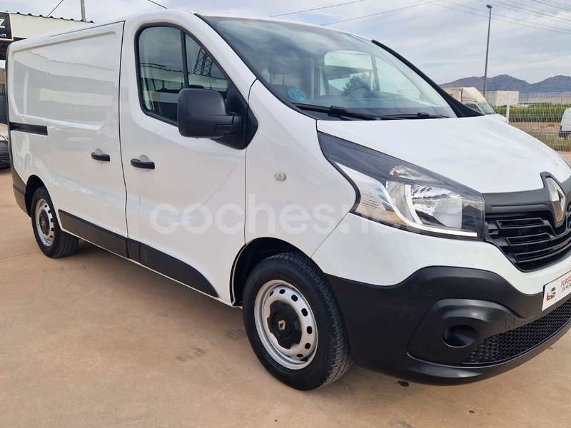 RENAULT Trafic Furgon 27 L1H1 dCi