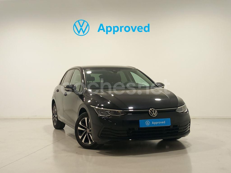 VOLKSWAGEN Golf Life 1.0 TSI