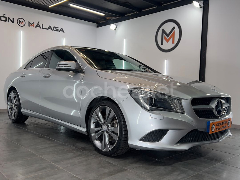 MERCEDES-BENZ Clase CLA CLA 220 Aut. CDI Urban