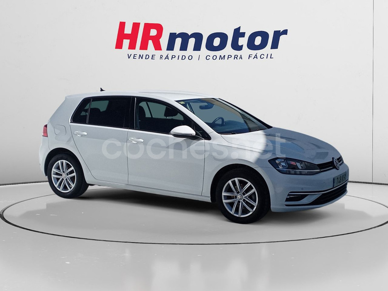 VOLKSWAGEN Golf Advance 1.0 TSI DSG