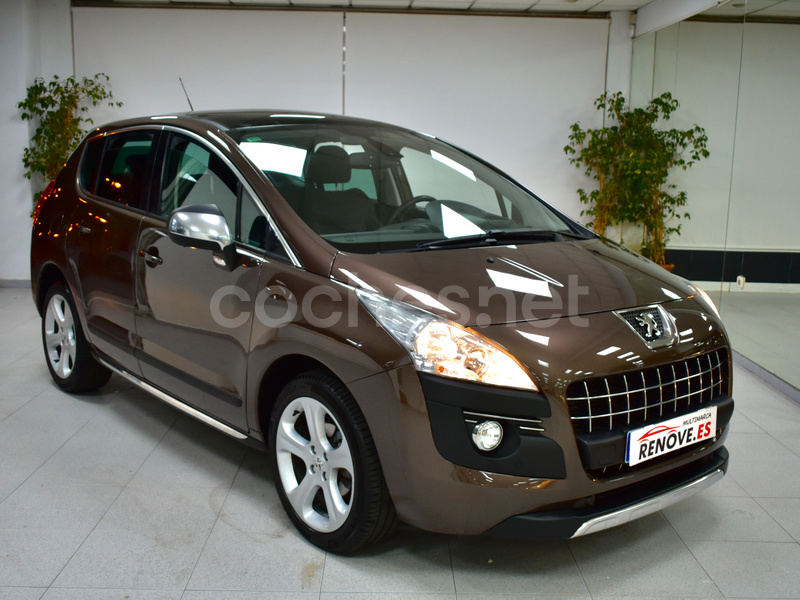 PEUGEOT 3008 Style 1.6 eHDI 115 FAP CMP Blue Lion