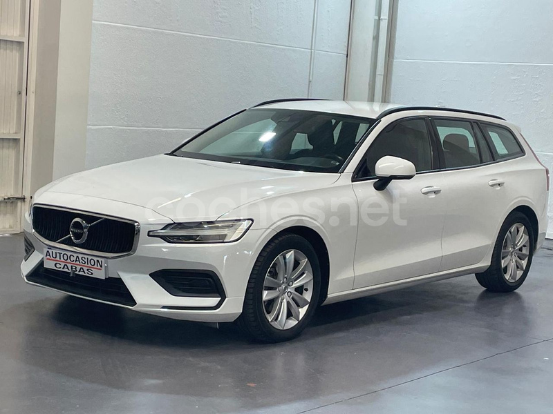 VOLVO V60 2.0 D3 Momentum Auto 5p.