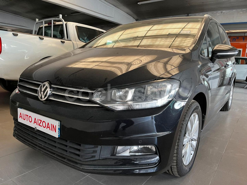 VOLKSWAGEN Touran Business Navi 1.6 TDI BMT DSG