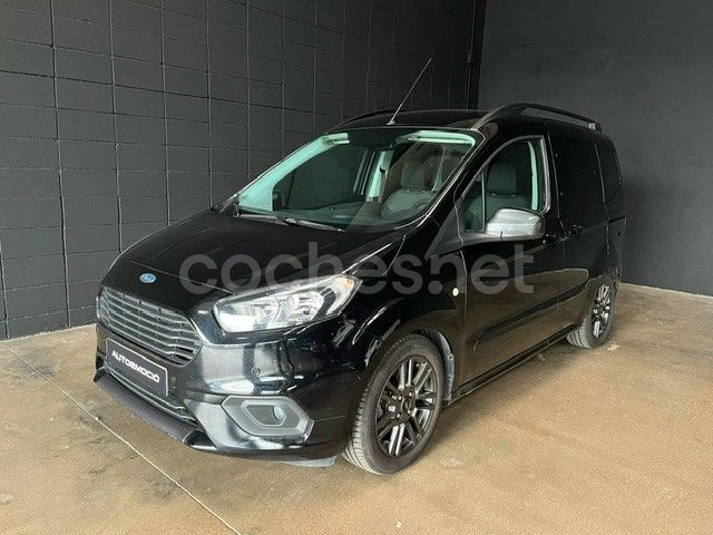 FORD Tourneo Courier 1.0 EcoBoost Sport