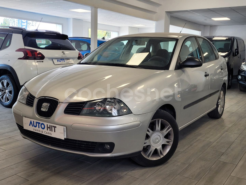 SEAT Córdoba 1.4i 16v 75 CV REFERENCE