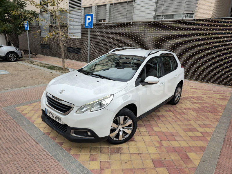 PEUGEOT 2008 Allure 1.6 eHDi 92