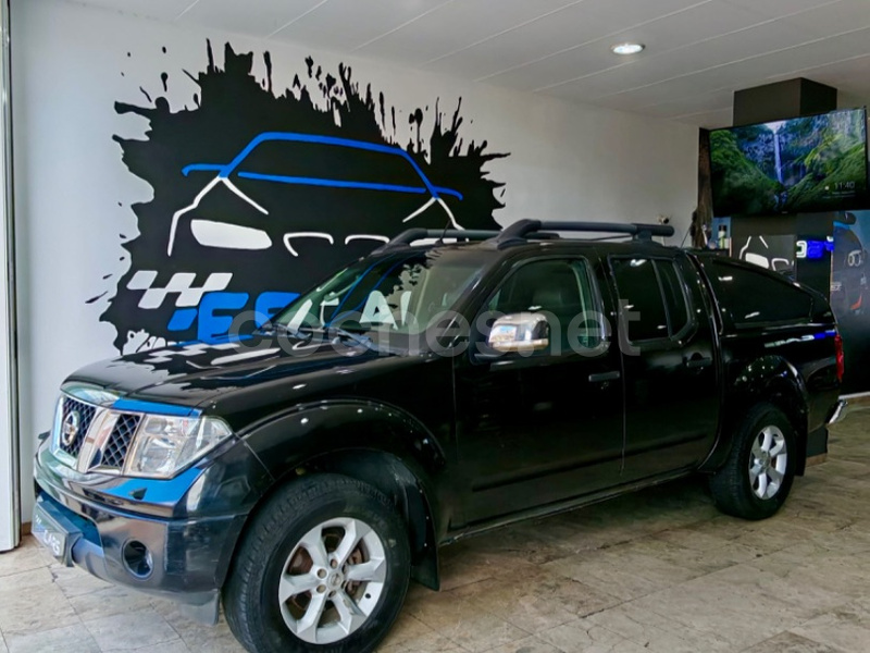 NISSAN Navara 4X4 Doble Cabina PLATINUM Piel Negra