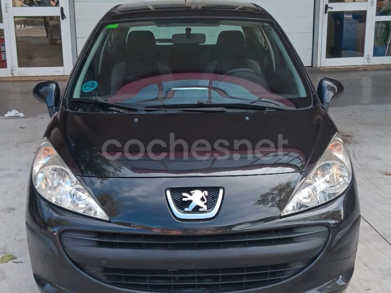 PEUGEOT 207 1.4 16v XLine 3p.