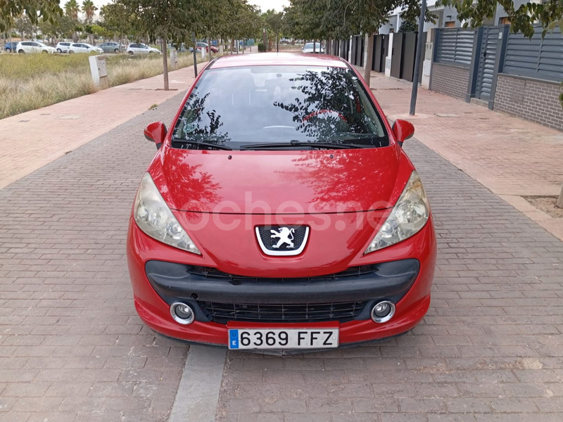 PEUGEOT 207 1.6 HDI 110 FAP XS