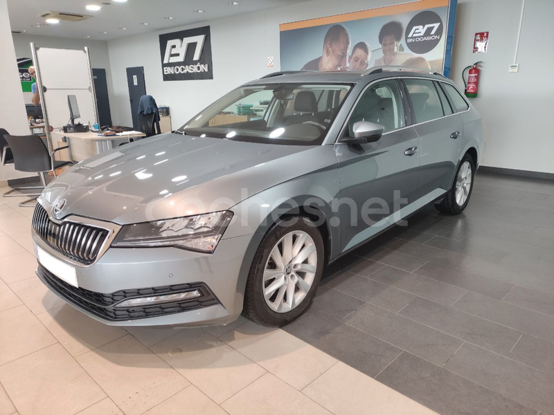 SKODA Superb Combi 2.0 TDI DSG Ambition