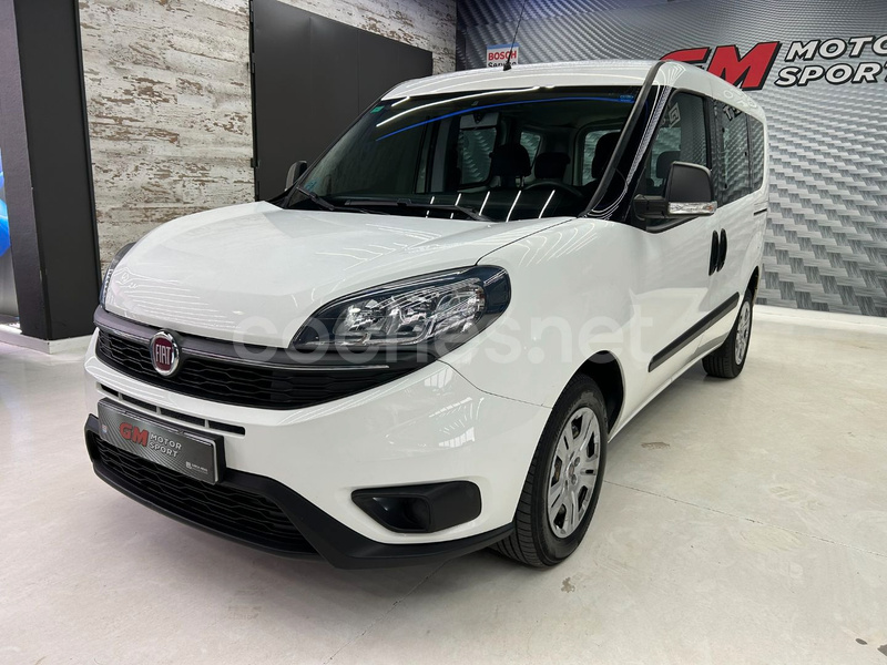 FIAT Doblò Panorama Lounge 1.6 Multijet E6